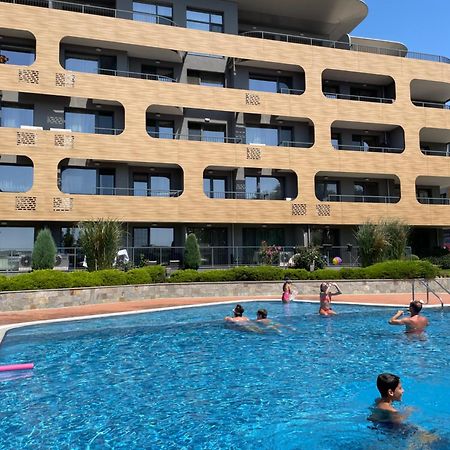 Nobile Apartment - Coral Residence Complex With Parking & Pool Varna Buitenkant foto