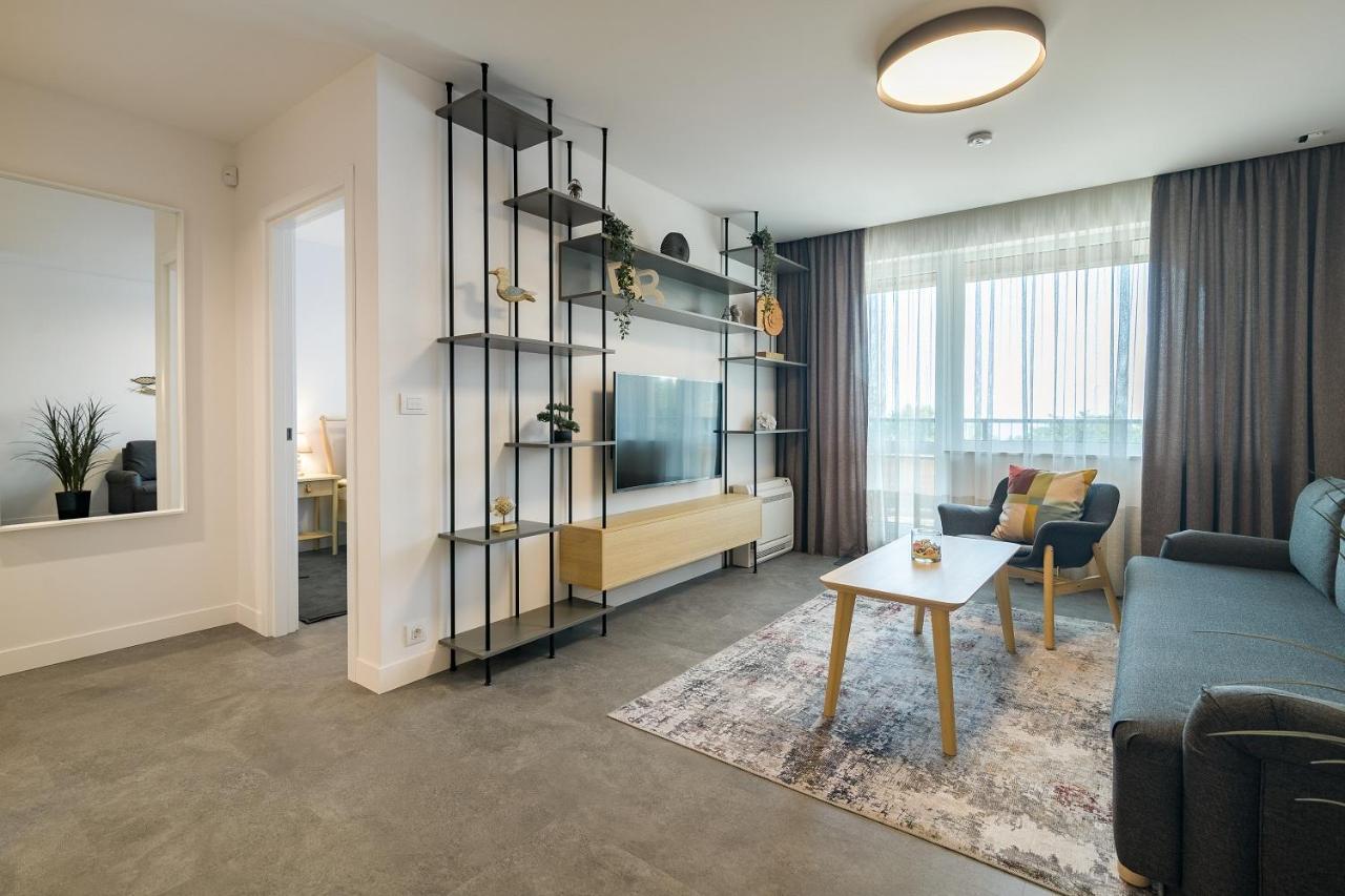 Nobile Apartment - Coral Residence Complex With Parking & Pool Varna Buitenkant foto