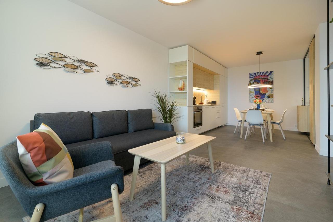 Nobile Apartment - Coral Residence Complex With Parking & Pool Varna Buitenkant foto