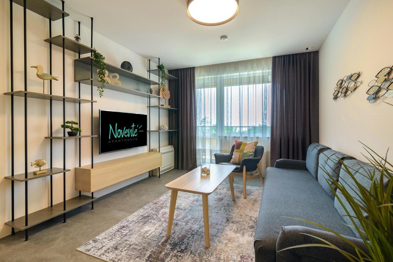 Nobile Apartment - Coral Residence Complex With Parking & Pool Varna Buitenkant foto