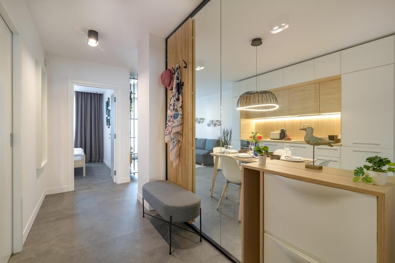 Nobile Apartment - Coral Residence Complex With Parking & Pool Varna Buitenkant foto